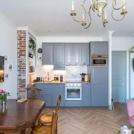 Lägenhet Magnifique 3 Etoiles, 2 Salles De Bain, 2 A Coucher, Plage, Hyper Centre, Entierement Renove