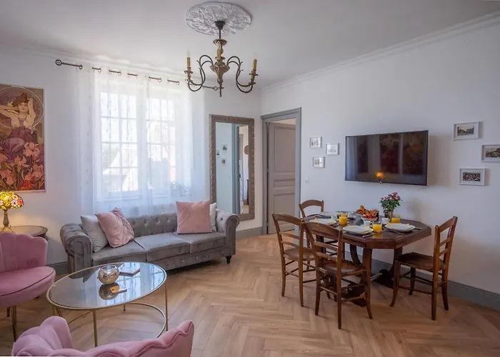 Magnifique 3 Etoiles, 2 Salles De Bain, 2 A Coucher, Plage, Hyper Centre, Entierement Renove Apartament Cabourg