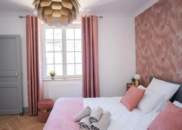 Magnifique 3 Etoiles, 2 Salles De Bain, 2 A Coucher, Plage, Hyper Centre, Entierement Renove Cabourg