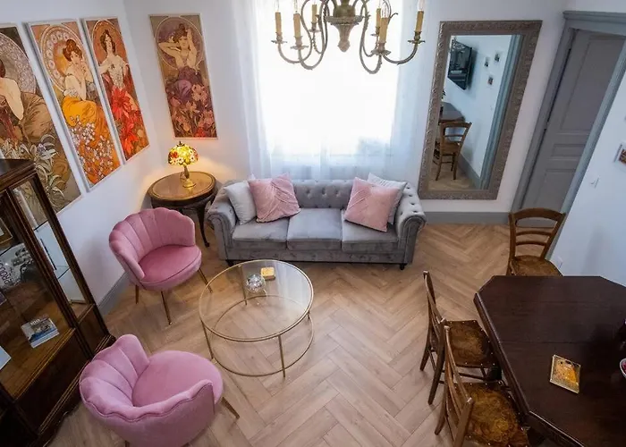 Apartament Magnifique 3 Etoiles, 2 Salles De Bain, 2 A Coucher, Plage, Hyper Centre, Entierement Renove Cabourg