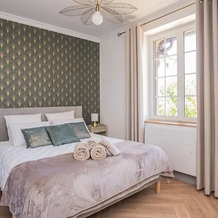 Magnifique 3 Etoiles, 2 Salles De Bain, 2 A Coucher, Plage, Hyper Centre, Entierement Renove 꺄부흐