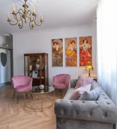 Apartmán Magnifique 3 Etoiles, 2 Salles De Bain, 2 A Coucher, Plage, Hyper Centre, Entierement Renove *